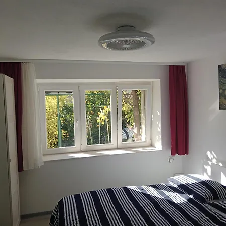 Paro Apartmán *