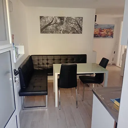 Apartament Paro Split
